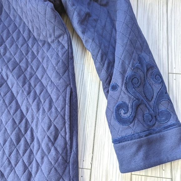 Neiman Marcus Vintage Quilted and Embroidered Button Down Jacket in Blue  Sz Lrg - Picture 9 of 11